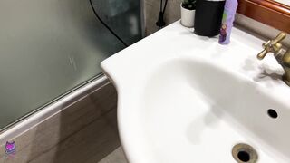 C'è un nostro amico a casa, ma avevo troppa voglia di cazzo... come sarà finita? (Dialoghi ITA)