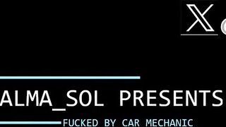 Come farsi aiutare da un passante Alma Sol ha bisogno di liquido o un meccanico di auto per strada