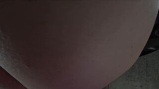 prima del pranzo dalla zia avevo la figa in fiamme e il pompiere ha iniziato così