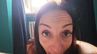 Zozzerie a Roma, Troietta dalle Tette grandi viene scopata da un cazzo enorme. Part 1