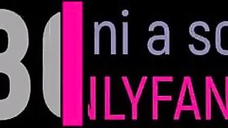 1/3.Vieni a fottermi bastardo che la tua zoccola è pronta culo e passera