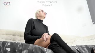Big Tits MILF Teacher Does Fisting and Pegging to an Unprepared Student!